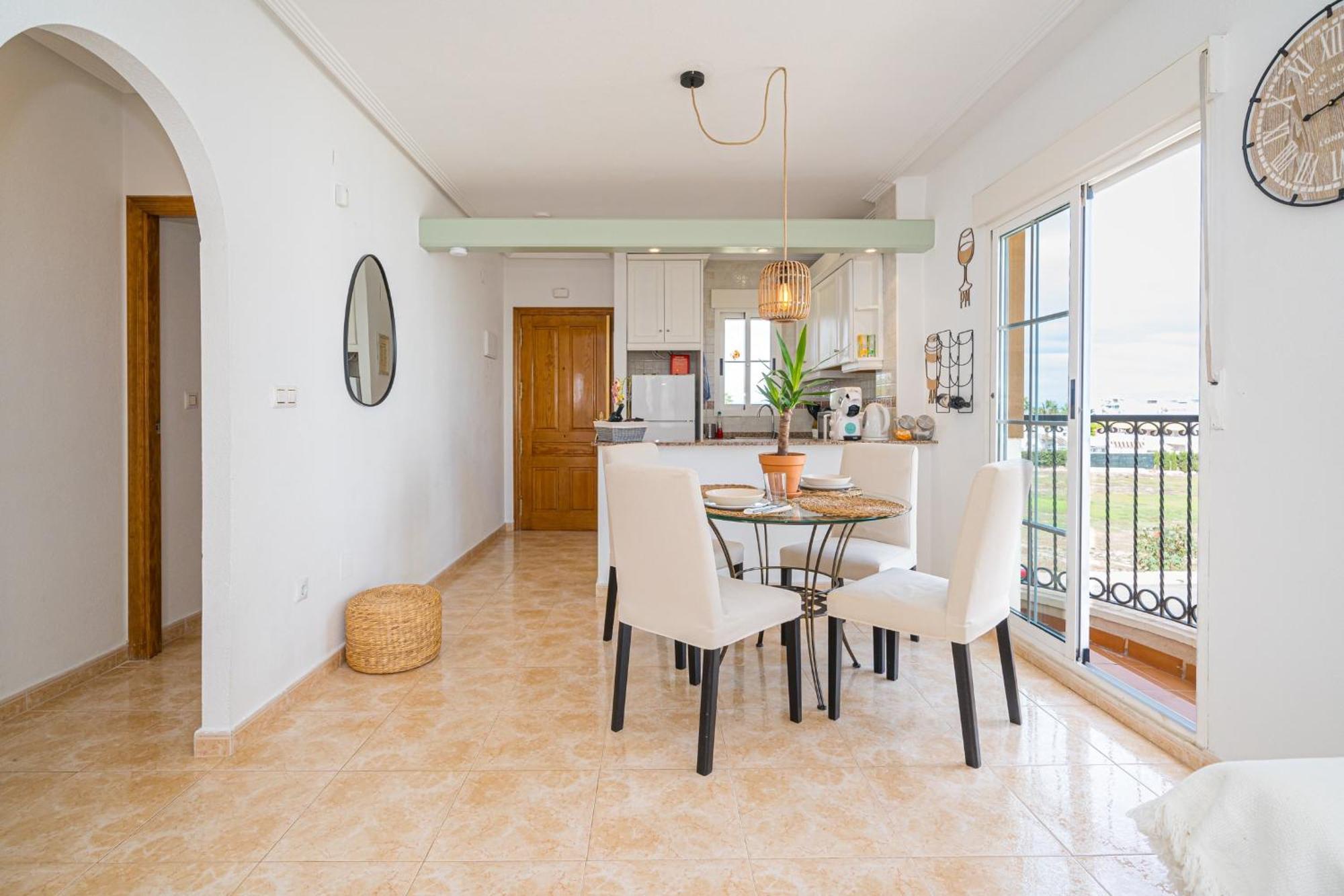 Villamartin Apartment. Excellent Location For Golfers, Cyclists And Hikers Extérieur photo