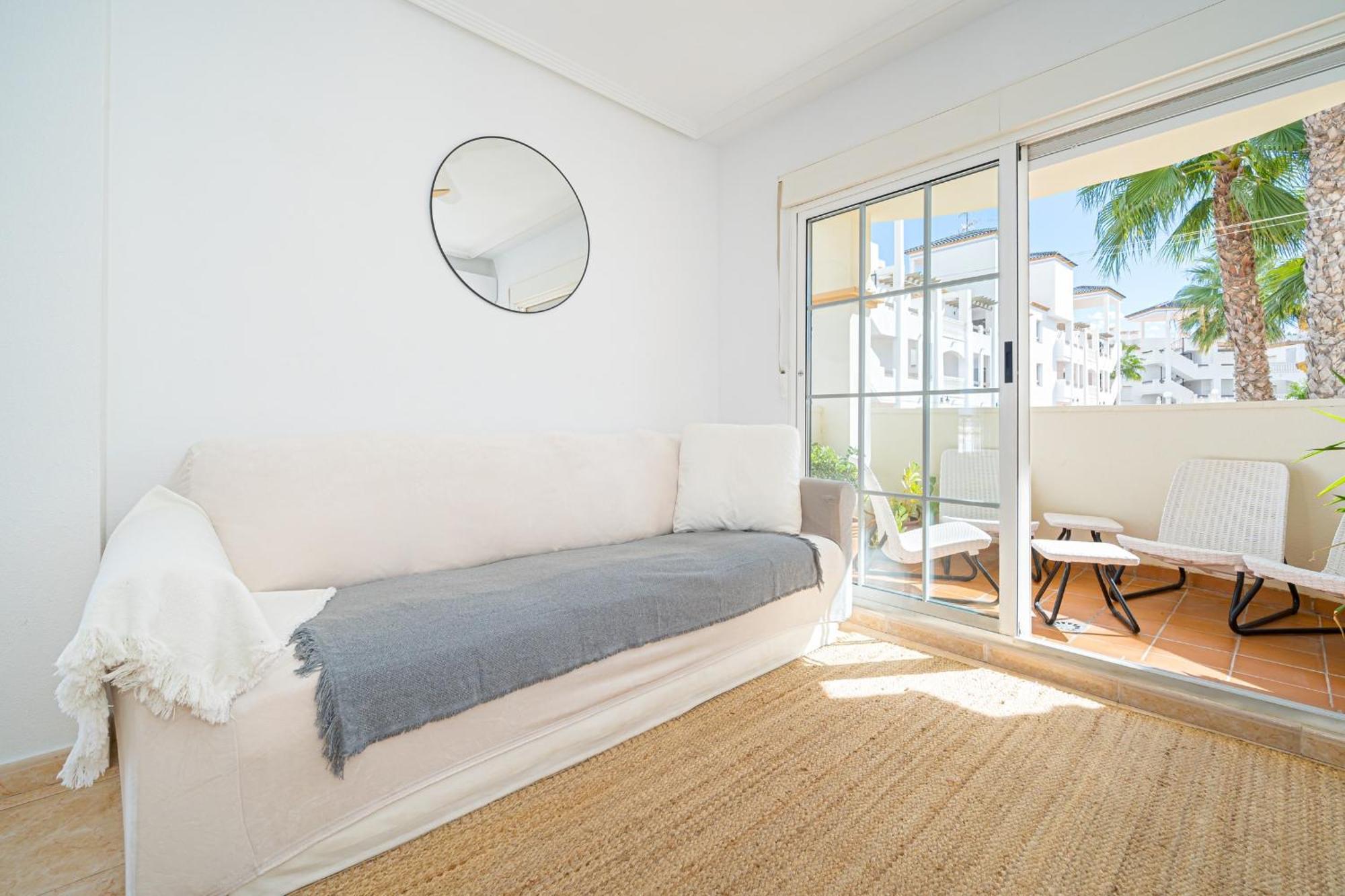 Villamartin Apartment. Excellent Location For Golfers, Cyclists And Hikers Extérieur photo