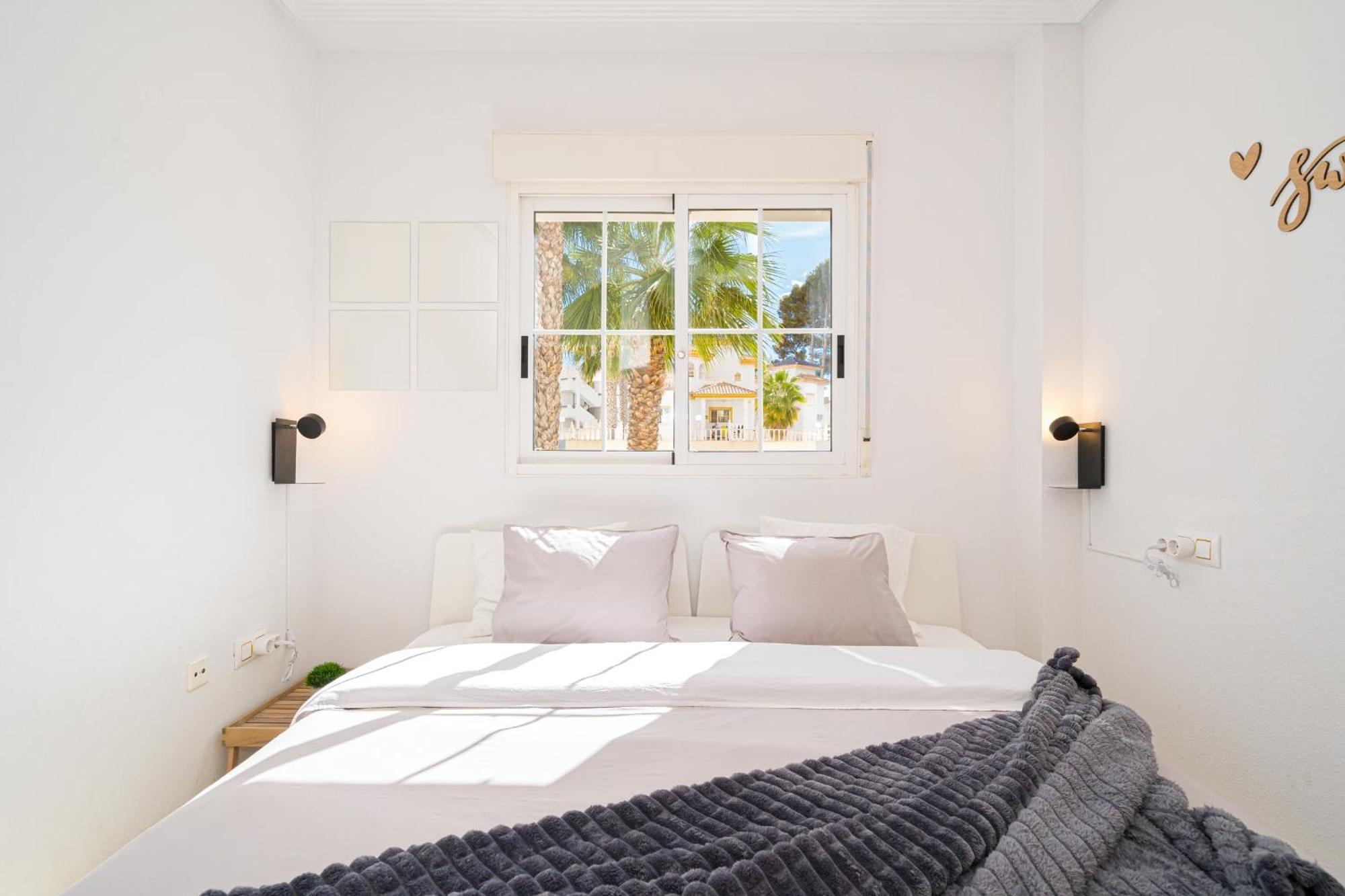 Villamartin Apartment. Excellent Location For Golfers, Cyclists And Hikers Extérieur photo