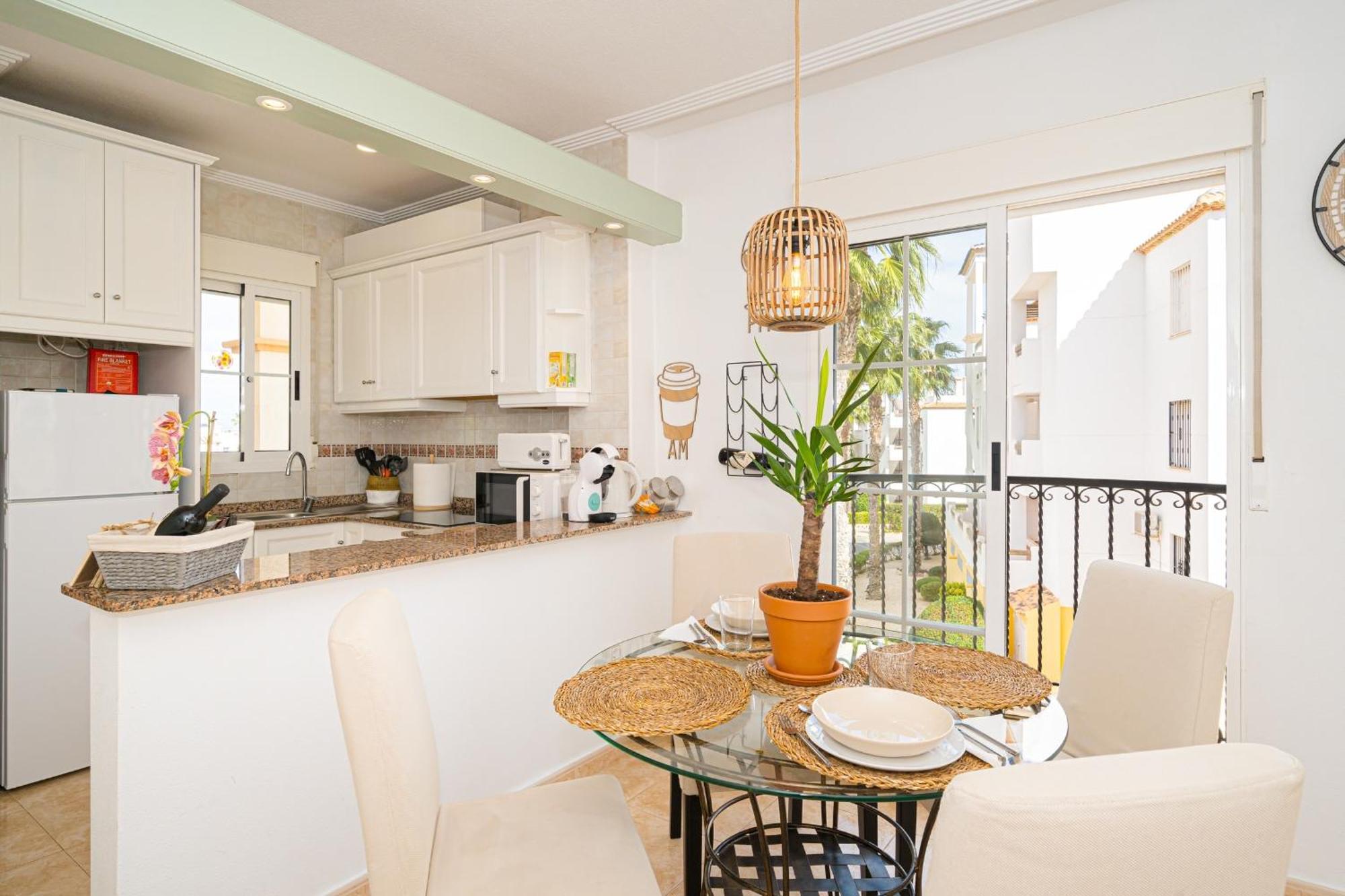 Villamartin Apartment. Excellent Location For Golfers, Cyclists And Hikers Extérieur photo